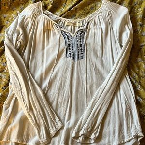 White long sleeve blouse